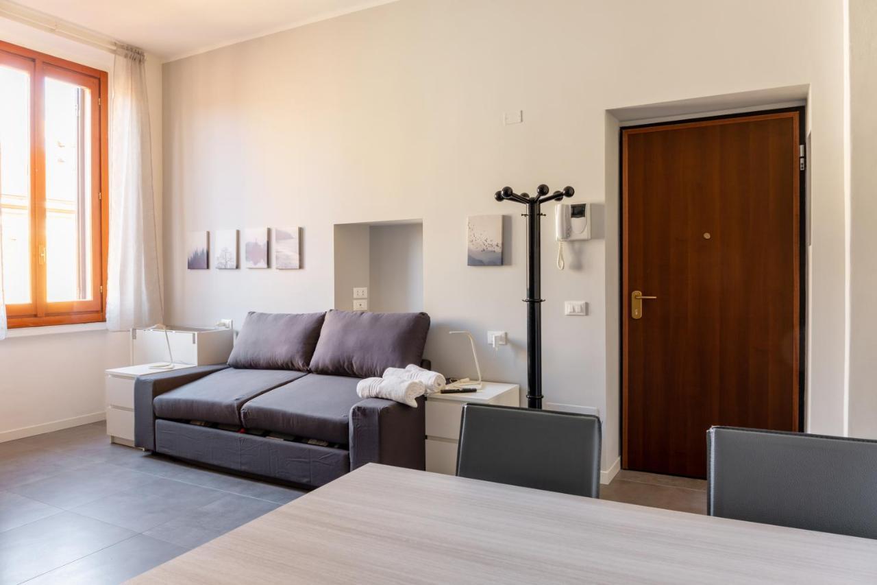 Newly Renovated Loft Near Centrale Милано Екстериор снимка